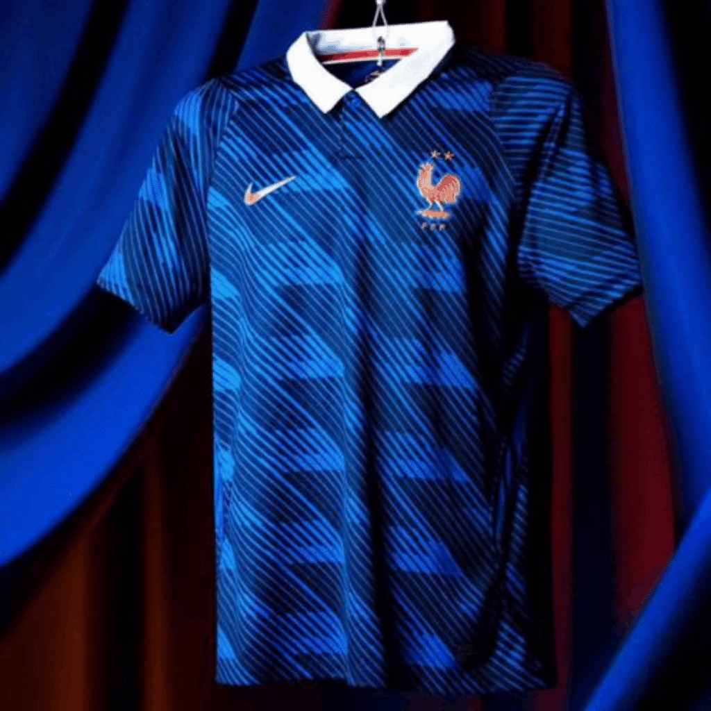 Retro Manchester United "Sharp"